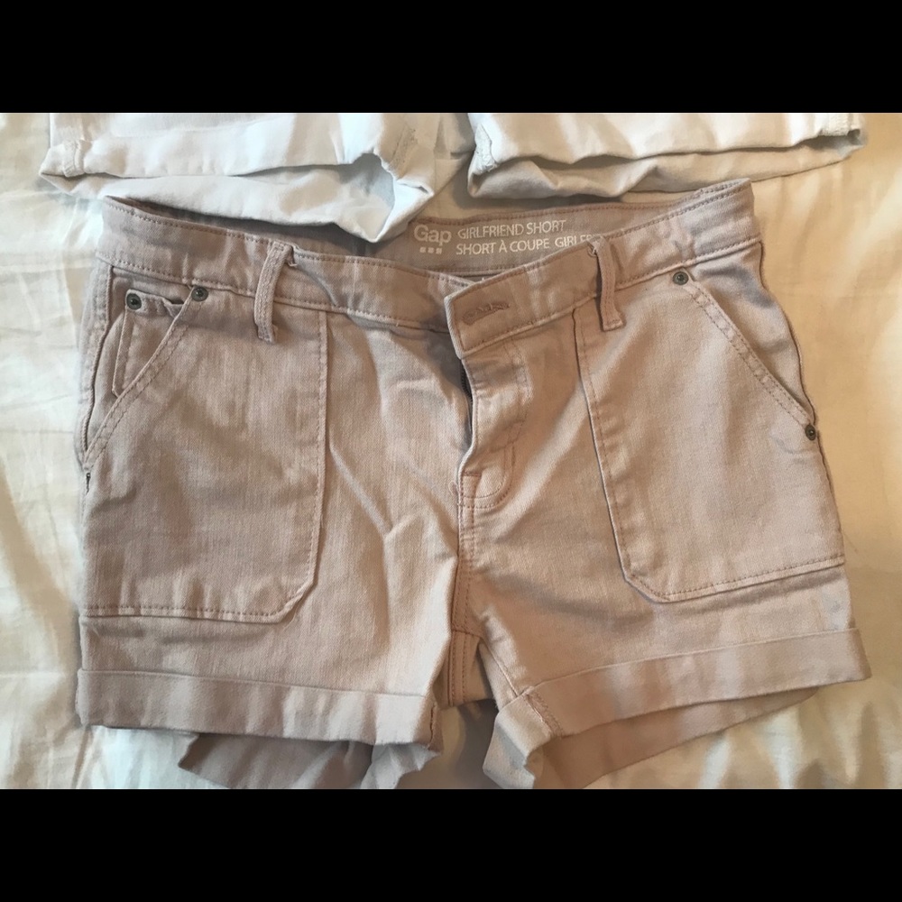 Shorts - Picture 1 of 2